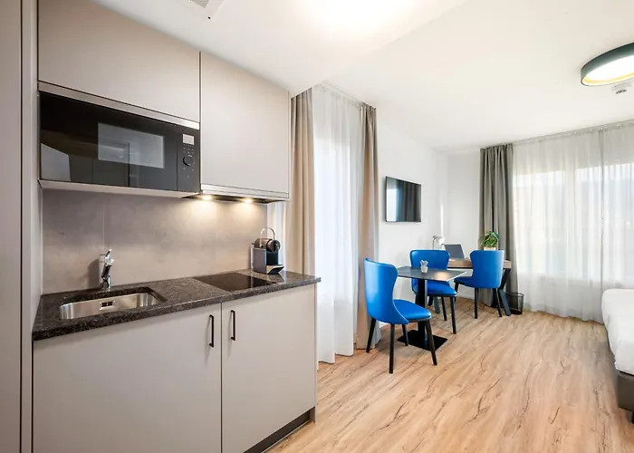 Hotel Hine Adon - A2 Avenches